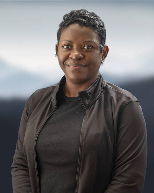 Nina Kwi, FNP
